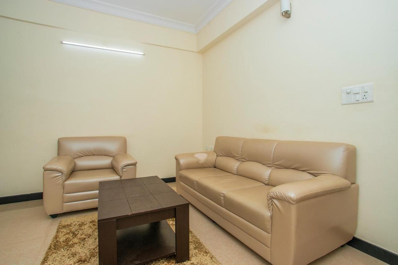 Oyo 4797 Lulu Hospitality Ξενοδοχείο Yelahanka Εξωτερικό φωτογραφία