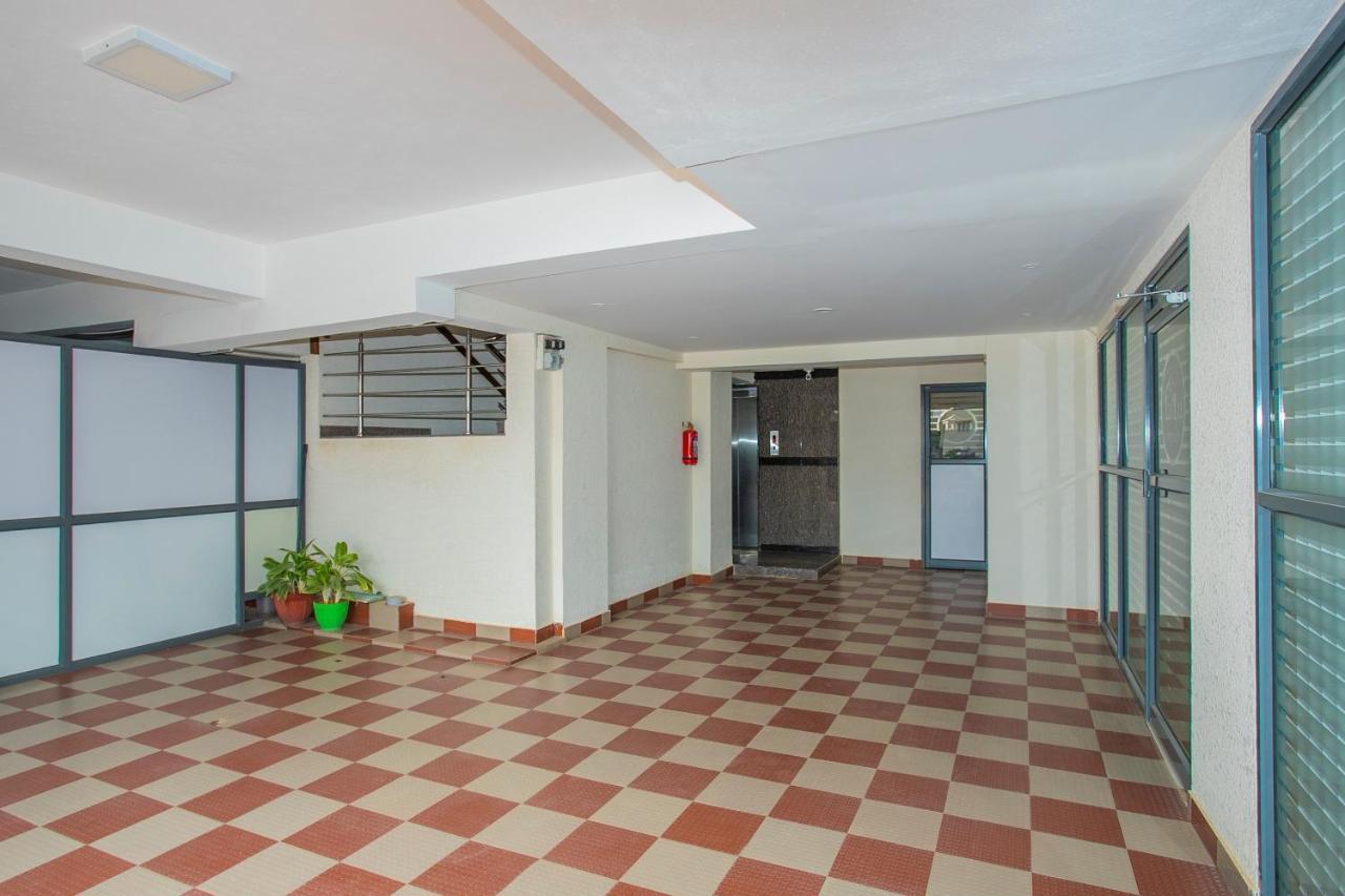 Oyo 4797 Lulu Hospitality Ξενοδοχείο Yelahanka Εξωτερικό φωτογραφία