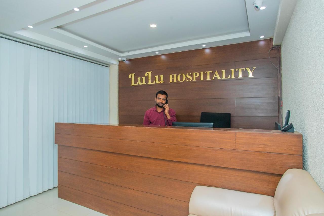 Oyo 4797 Lulu Hospitality Ξενοδοχείο Yelahanka Εξωτερικό φωτογραφία