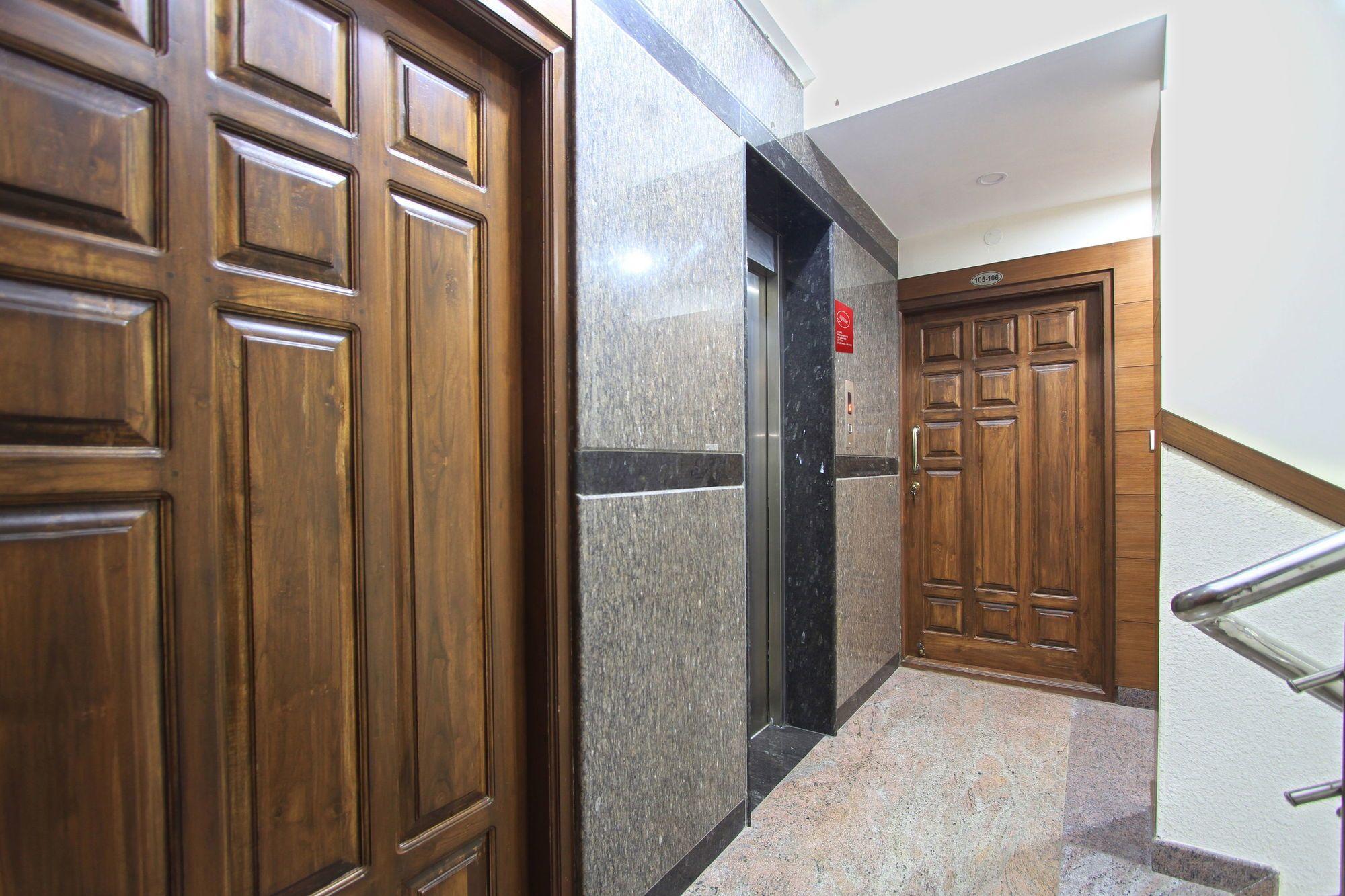 Oyo 4797 Lulu Hospitality Ξενοδοχείο Yelahanka Εξωτερικό φωτογραφία